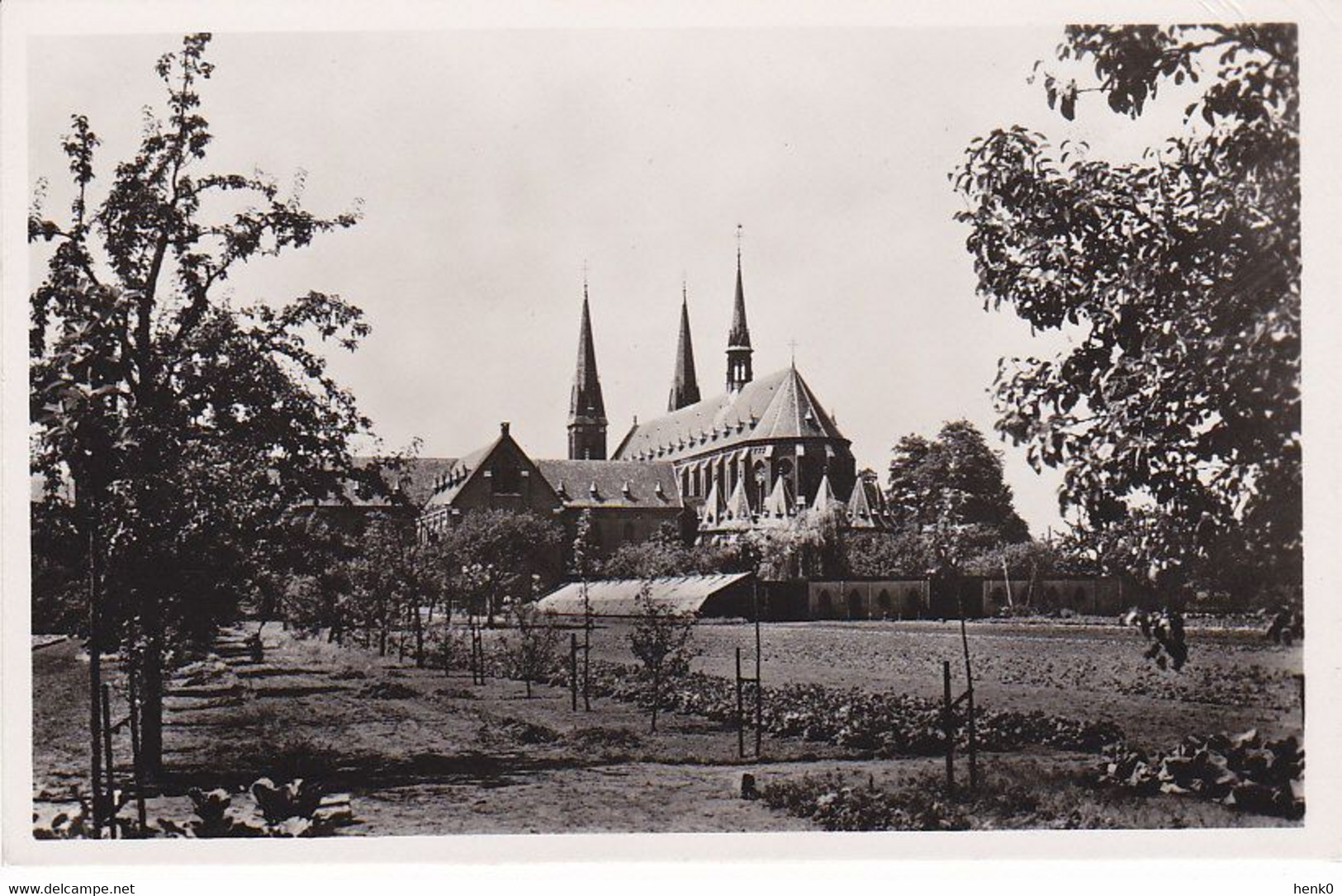 Tilburg Abdij Koningshoeven Moestuin L365 - Tilburg