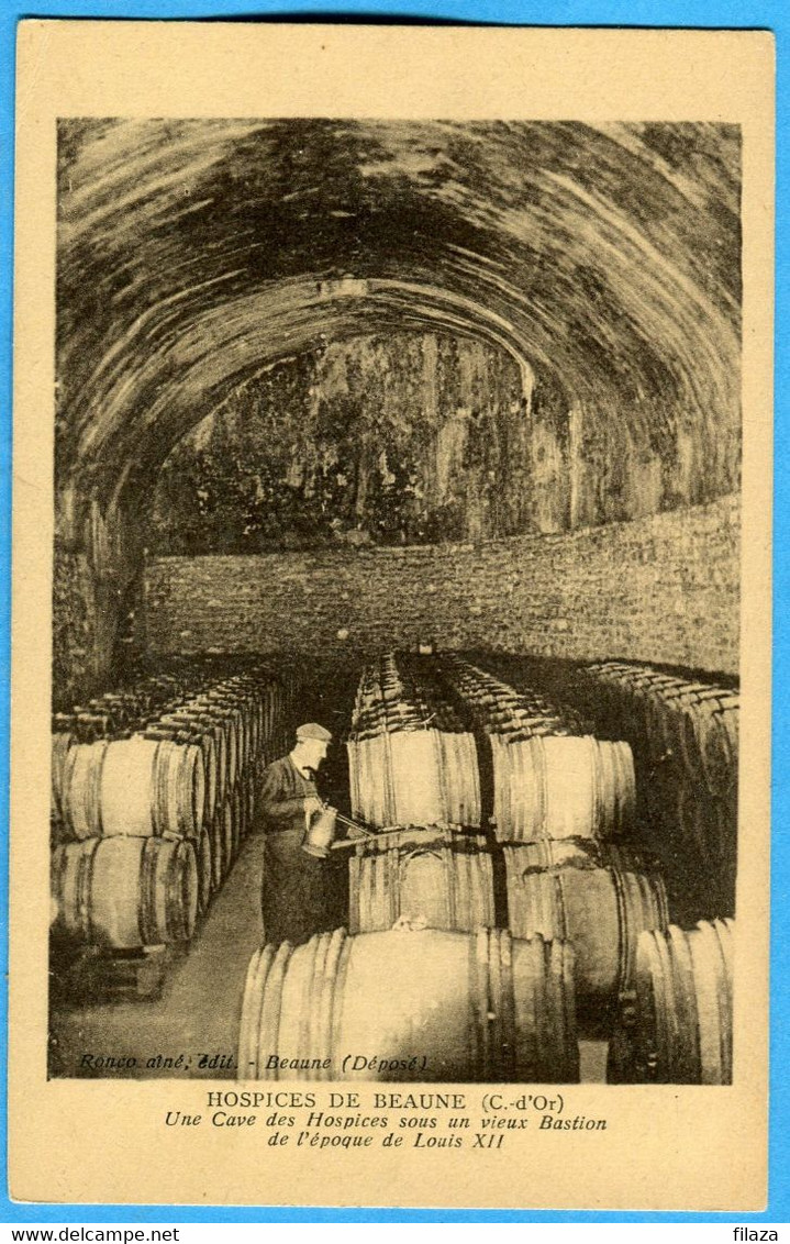 21 - Côte D'Or   - Hospices De Beaune Une Cave Des Hospices Sous Un Vieux Bastion De L'epoque De Louis (N1656) - Beaune