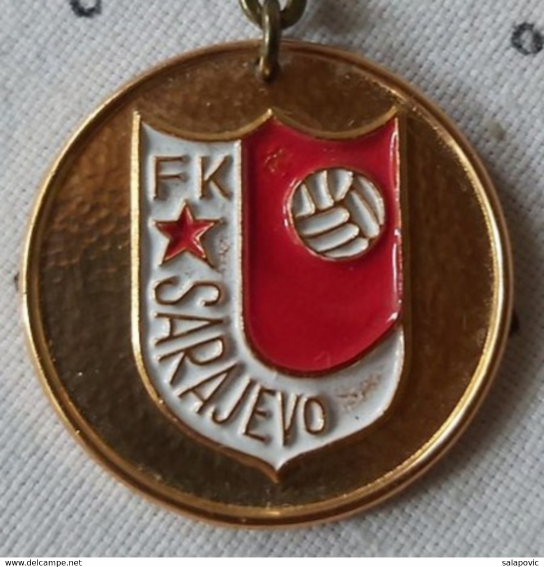 FK SARAJEVO  FOOTBALL CLUB  PENDANT  PLIM - Abbigliamento, Souvenirs & Varie