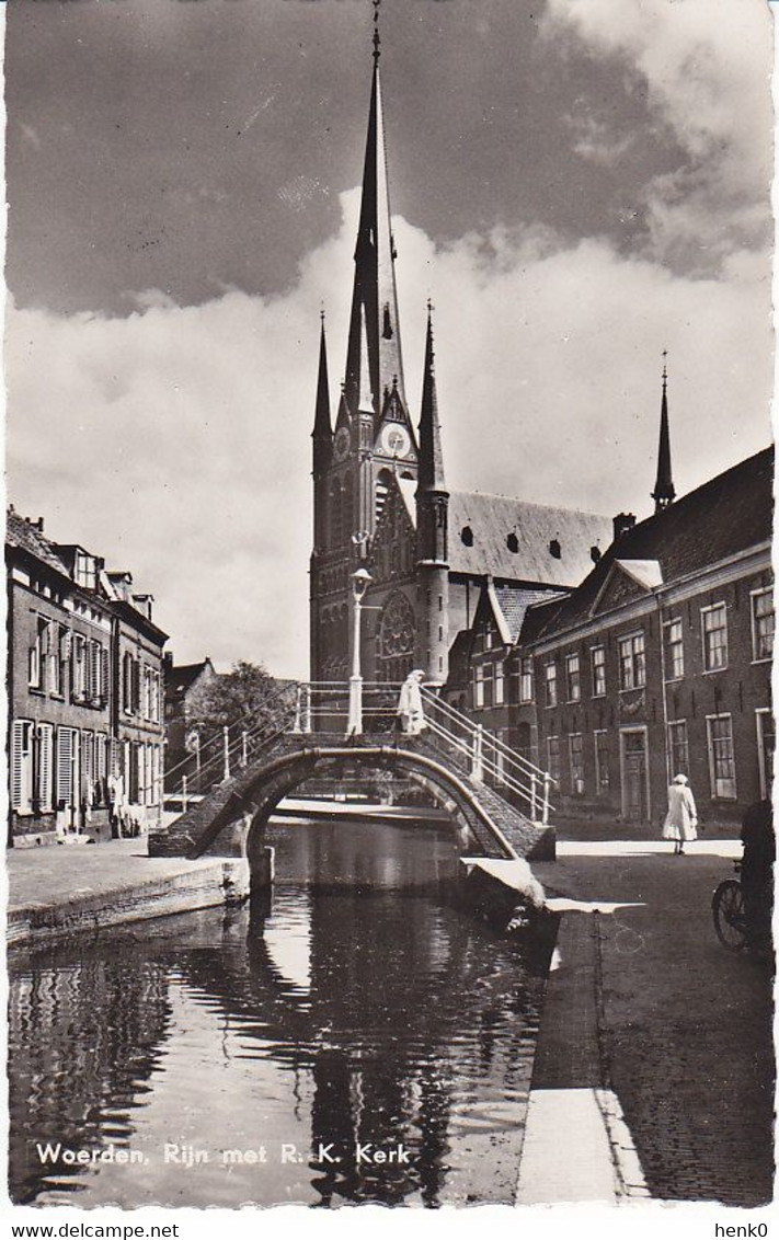 Woerden Oude Rijn Met R.-K. Kerk PW168 - Woerden