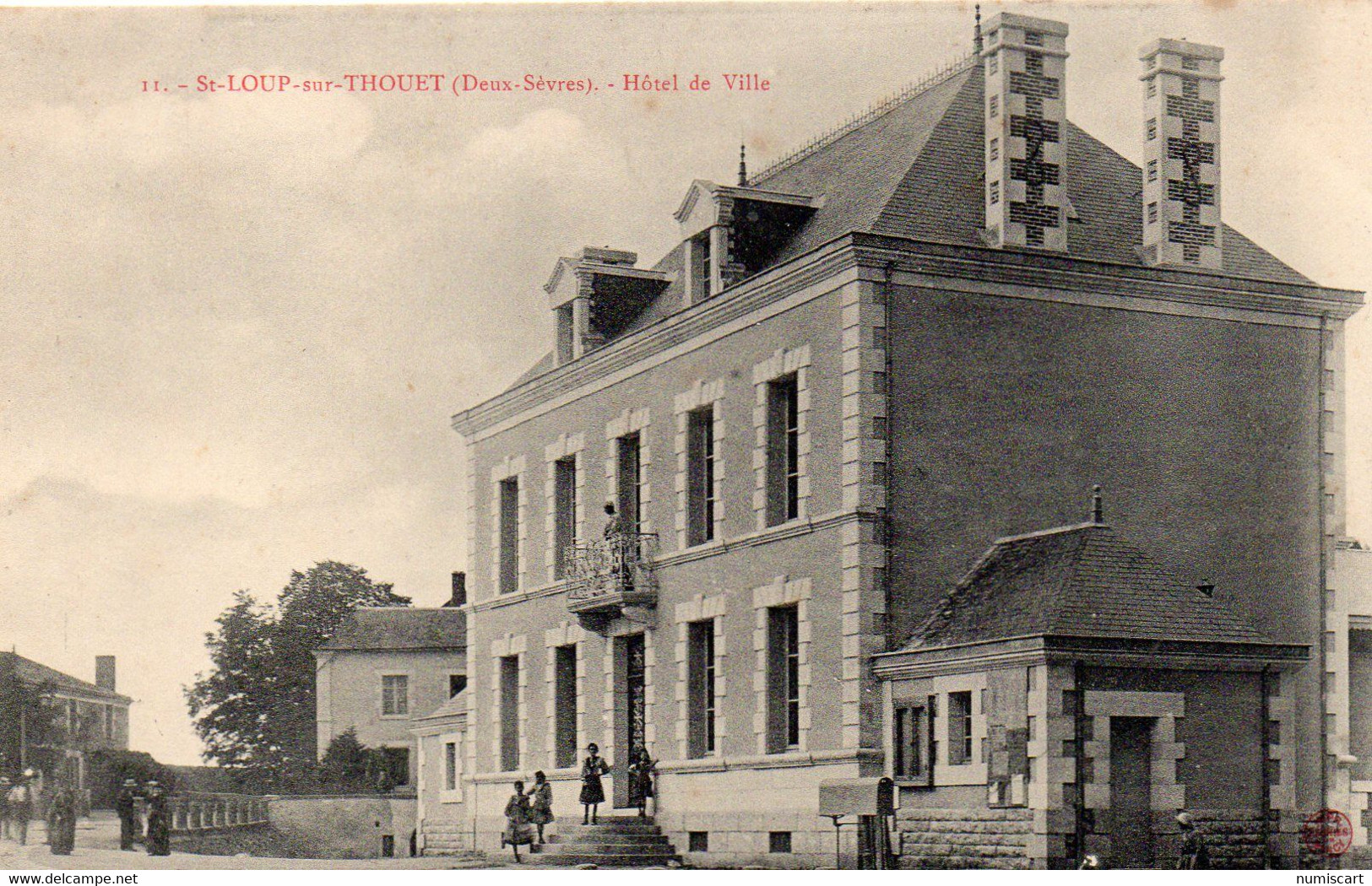 Saint-Loup-sur-Thouet Saint-Loup-Lamairé Animée Hôtel De Ville - Saint Loup Lamaire