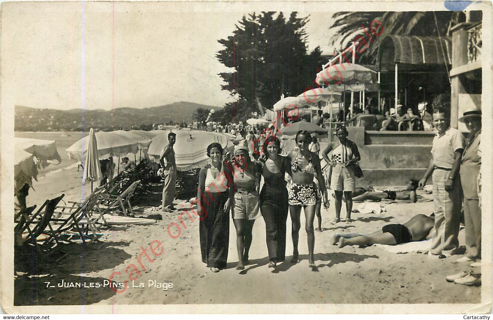 06.  JUAN LES PINS .  La Plage . - Juan-les-Pins