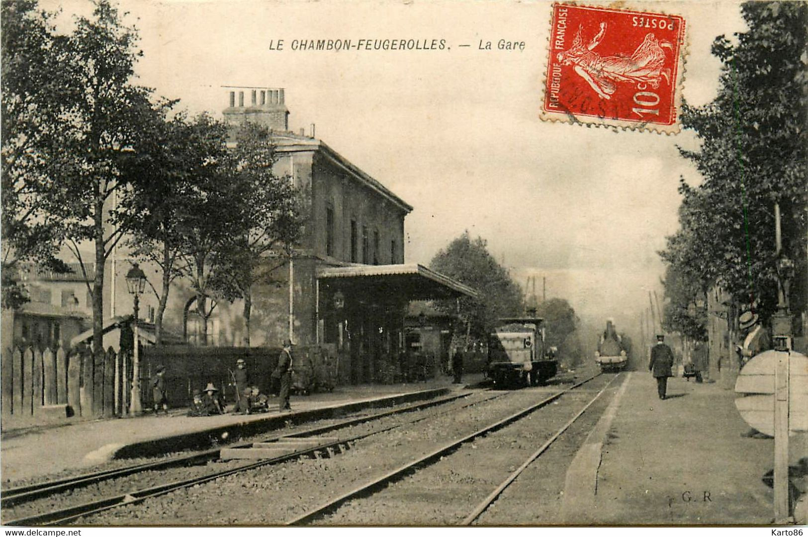 Le Chambon Feugerolles * La Gare * Train Locomotive * Ligne Chemin De Fer De La Loire - Le Chambon Feugerolles