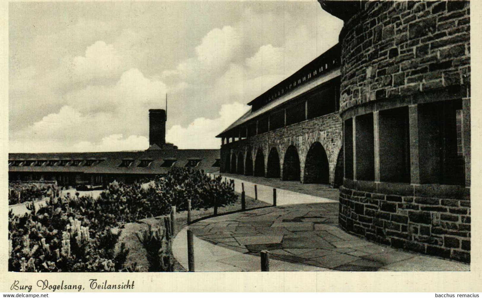 BURG VOGELSANG - Teilansicht - Buchhandlung Karl Frauenkron, Gemünd/Eifel - Schleiden