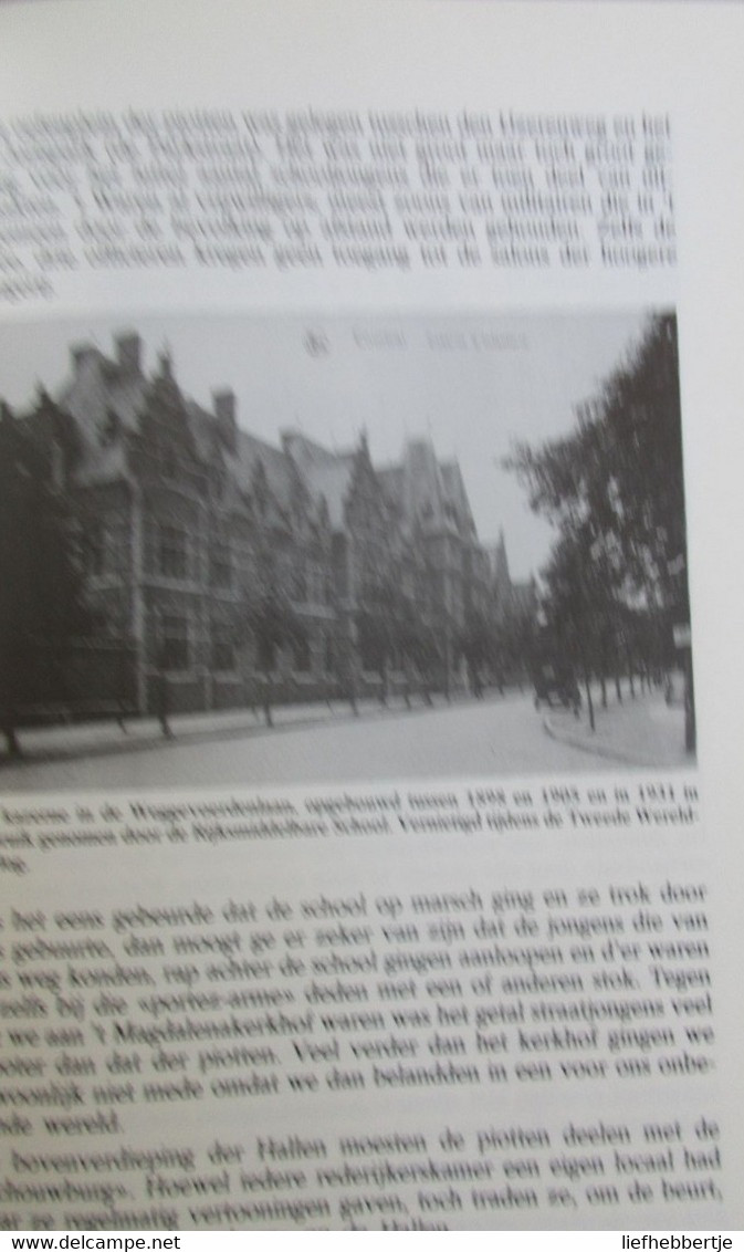 Herinneringen aan Kortrijk 1900-1940
