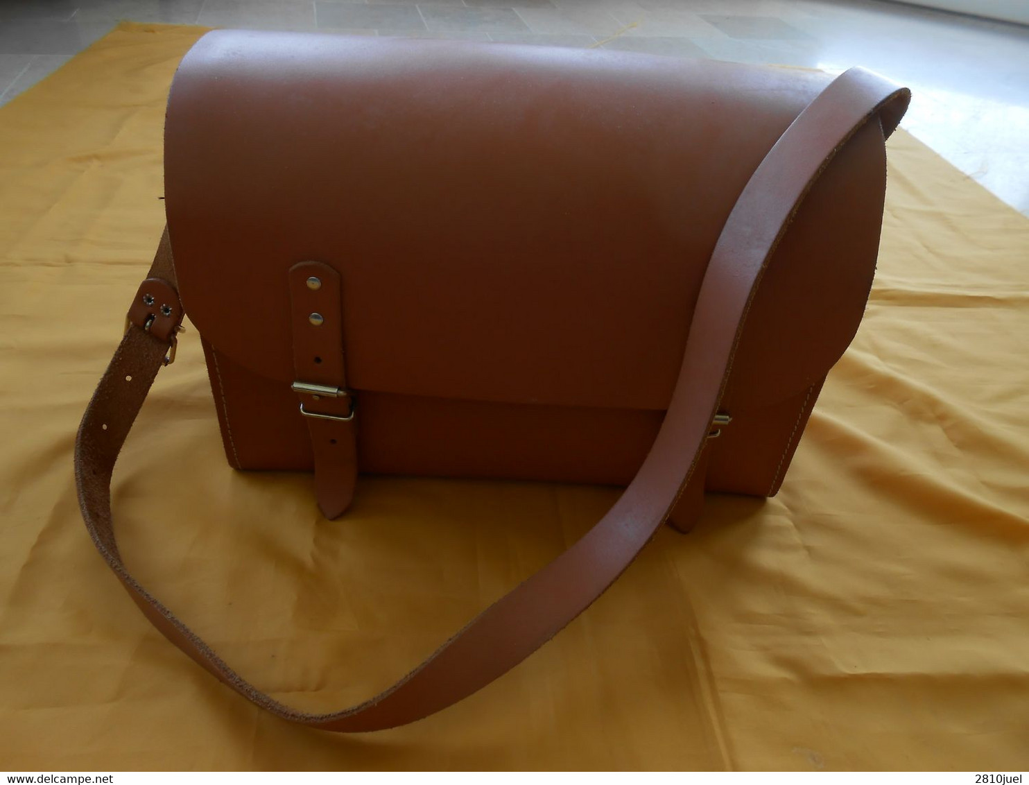 Sac Sacoche Cuir Fabrication Artisanale - Accessori