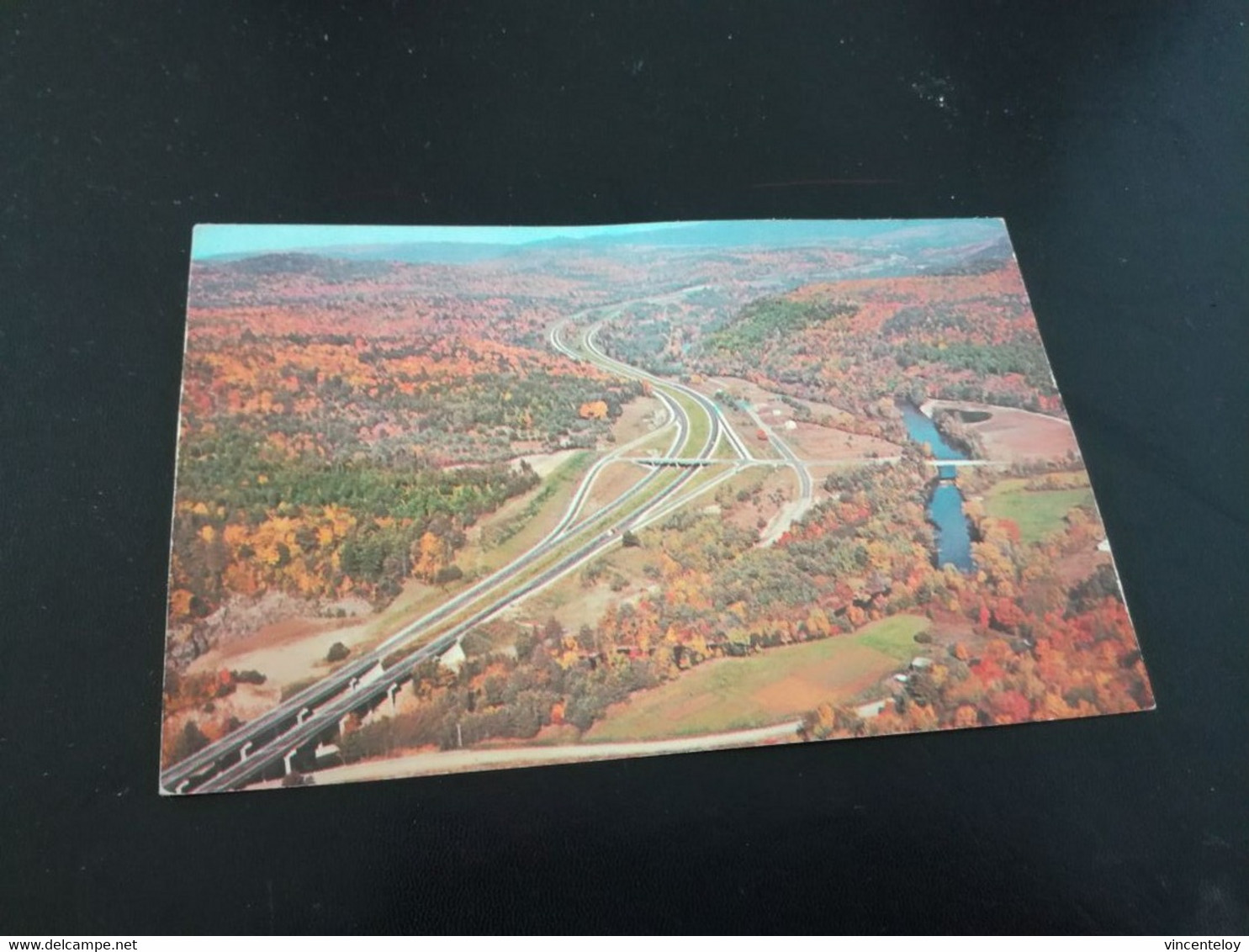 ADIRONDACK NY - Scenic Postcard  En L Etat Sur Les Photos - Adirondack