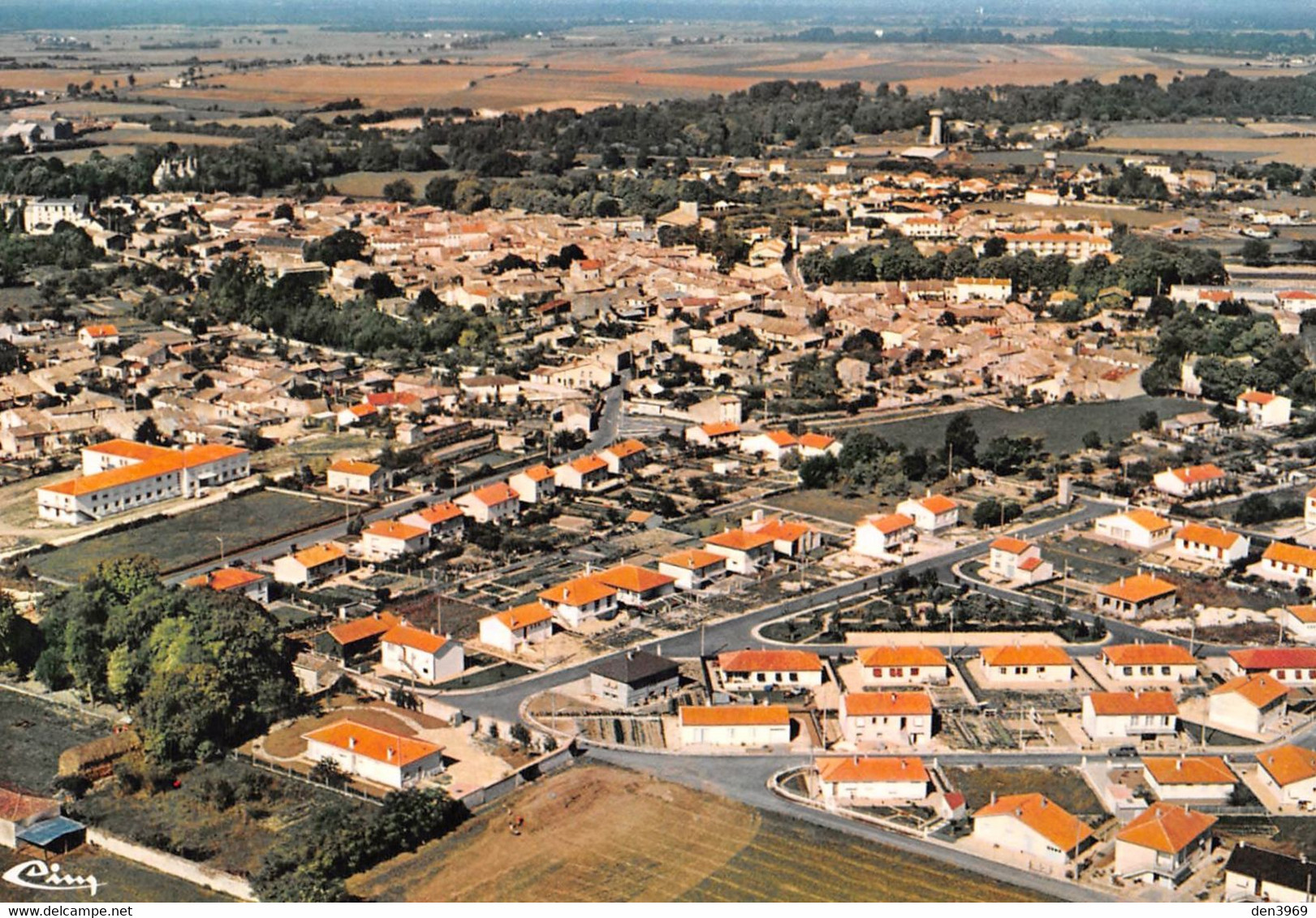 MAUZE-sur-le-MIGNON - Vue Générale Aérienne - Au Premier Plan Les Cités De L'Again Et La Closerie - Tirage D'éditeur - Mauze Sur Le Mignon