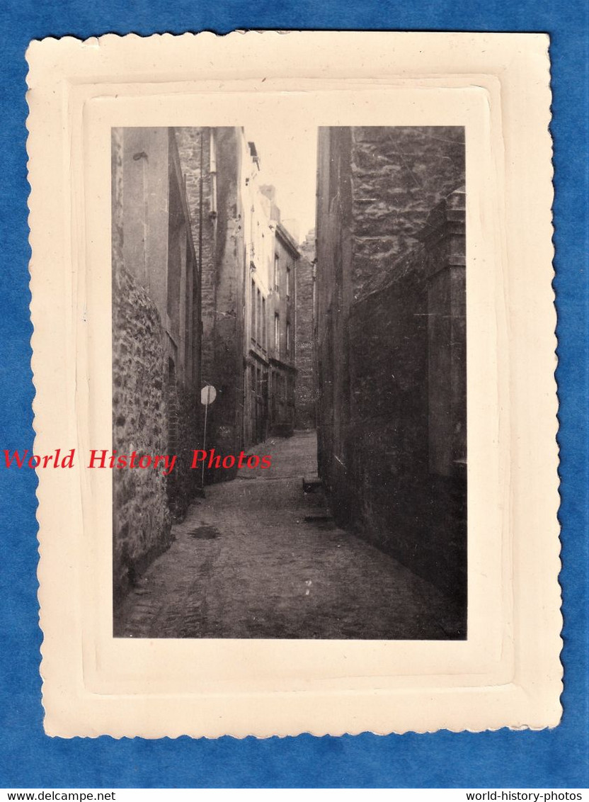 Photo Ancienne Snapshot - SAINT MALO - Rue Du Pelicot - Aout 1955 - Histoire Ille Et Vilaine Bretagne Patrimoine - Luoghi