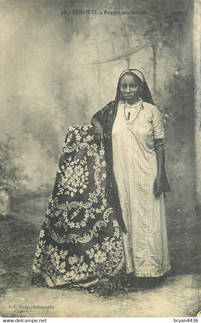 DJIBOUTI - ETHNIQUE -  JEUNE FEMME SOUDANAISE - TYPES SOMALIS N° 46 - PHOTOGRAPHE; J. G. MODY - Gibuti