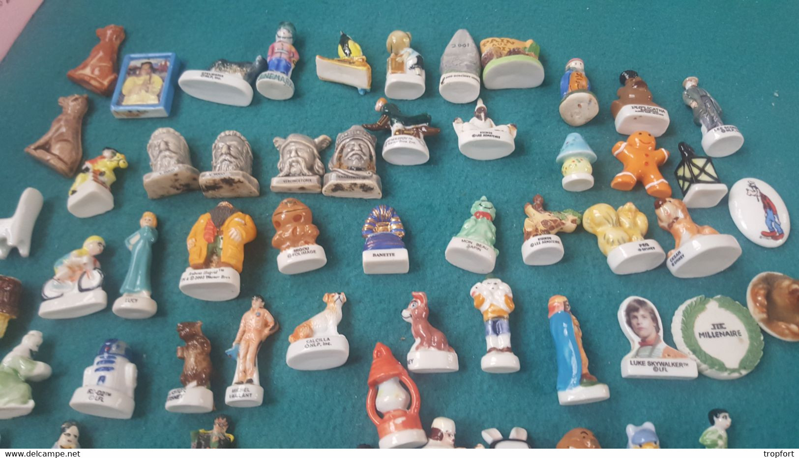 @@@   Lot 80 + FEVE ANCIENNES  A DETERMINER @@@@@@@@@@@ LOT FEVES / FIGURINES MINIATURES / FEVE GALETTE - Autres & Non Classés