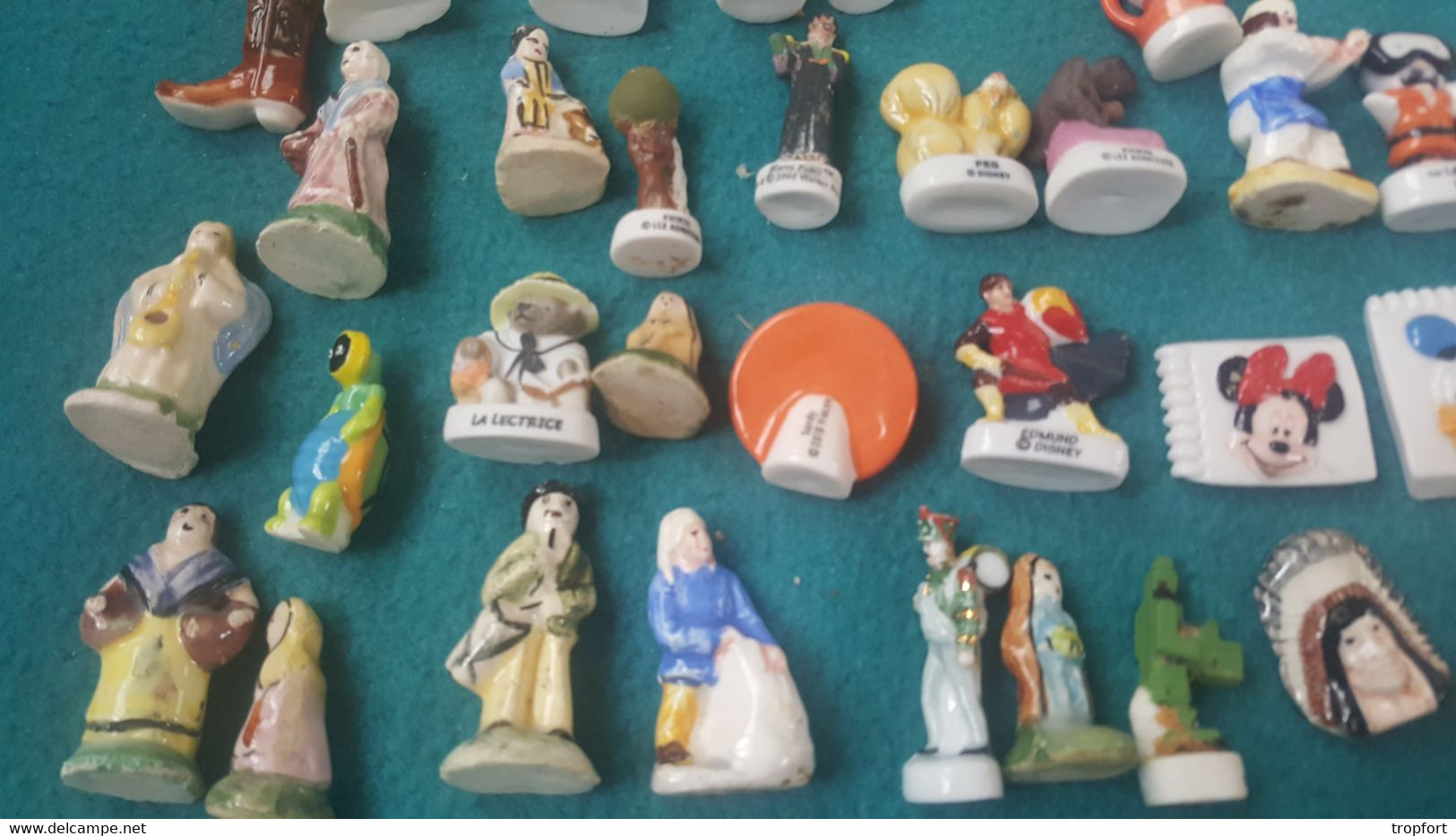 @@@   Lot 80 + FEVE ANCIENNES  A DETERMINER @@@@@@@@@@@ LOT FEVES / FIGURINES MINIATURES / FEVE GALETTE - Autres & Non Classés