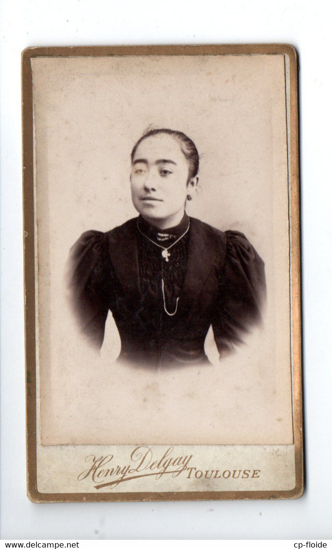 PHOTO . PORTRAIT DE FEMME . PHOTOGRAPHIE HENRI DELGAY . TOULOUSE- Réf. N°26196 - - Personas Anónimos