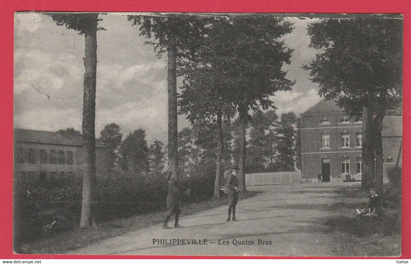 Philippeville - Les Quatre Bras - 1925 ( Voir Verso ) - Philippeville