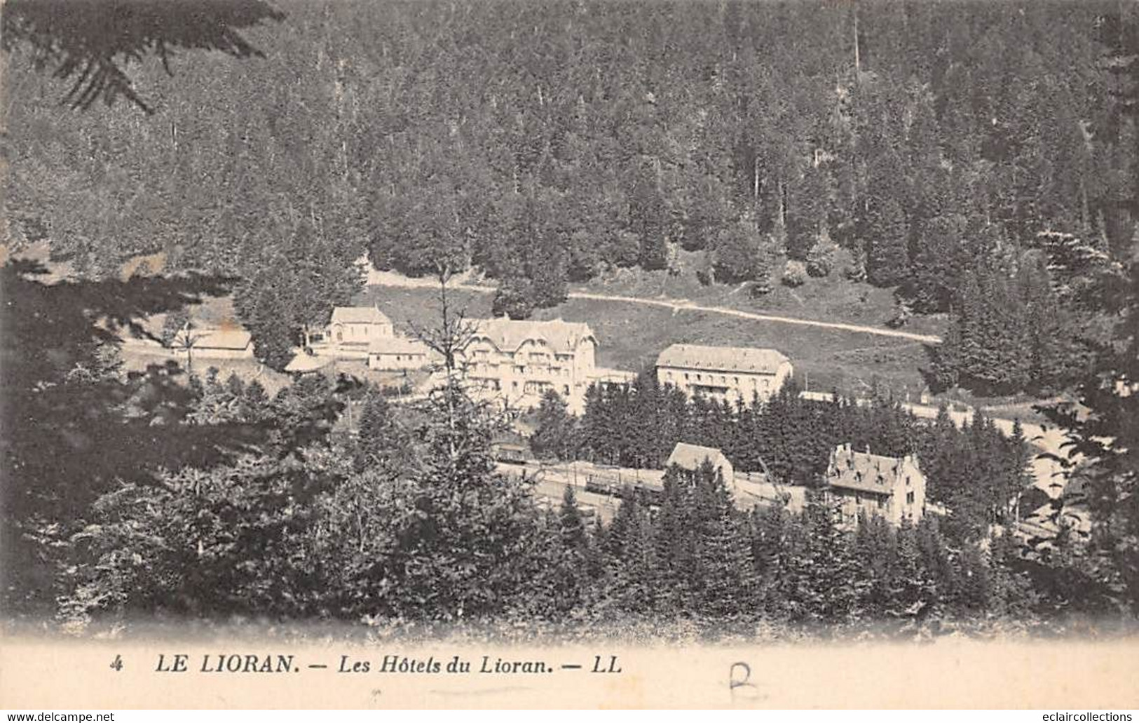 Le Lioran        15         Les Hôtels Du Lioran          (Voir Scan) - Other & Unclassified