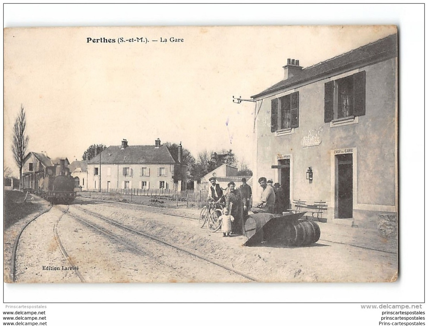 CPA 77 Perthes La Gare Et Le Train Tramway Ligne De Chailly En Biere Milly - Perthes