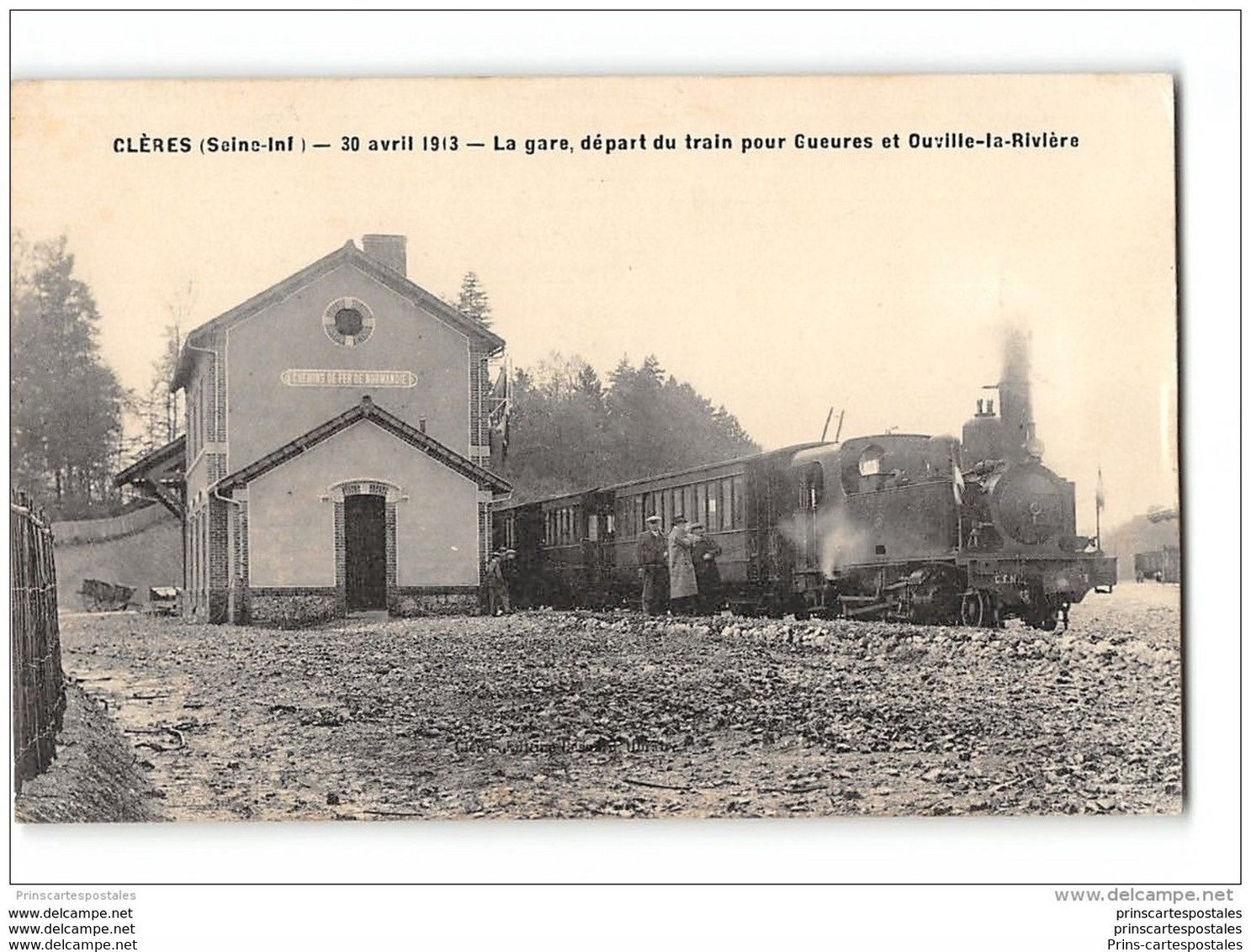 CPA 76 Clères La Gare Et Le Train Tramway Ligne D'Ouville Gueures Cleres - Clères