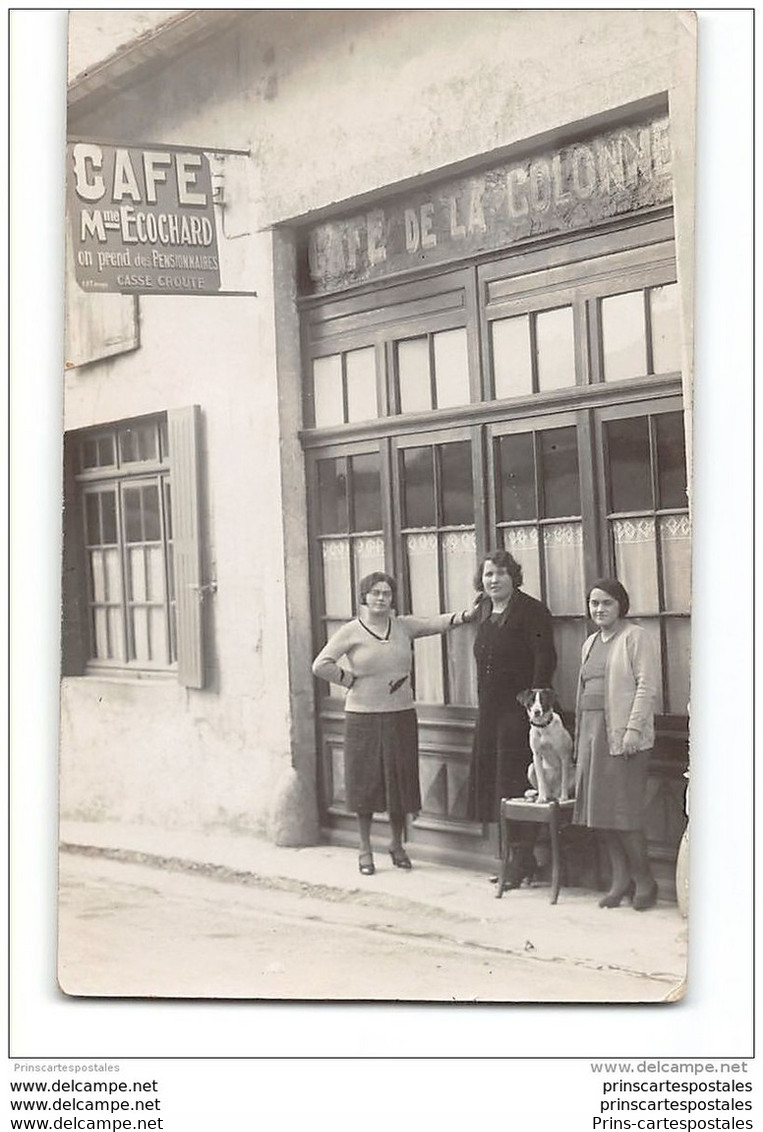 CPA Carte Photo à Situer Devanture De Café De La Colonne Mme Ecochard - Altri & Non Classificati