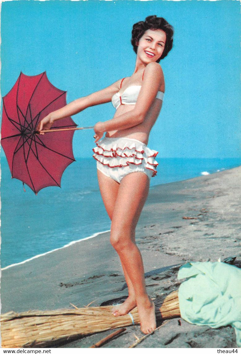 ¤¤   -  Lot De 6 Cartes De Femmes En Maillots De Bains Sur La Plage Et Sur Les Rochers   -  PIN-UP   -  ¤¤ - Sonstige & Ohne Zuordnung