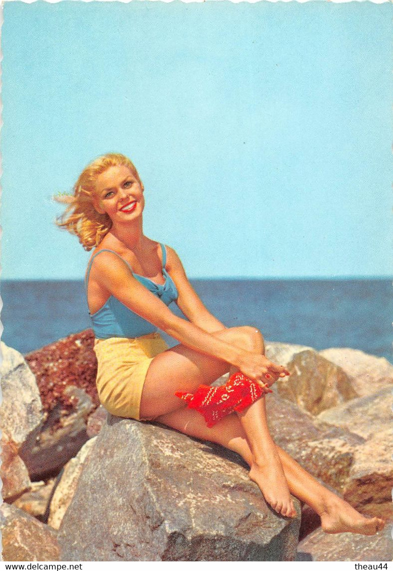 ¤¤   -  Lot de 6 Cartes de Femmes en Maillots de Bains sur la Plage et sur les Rochers   -  PIN-UP   -  ¤¤