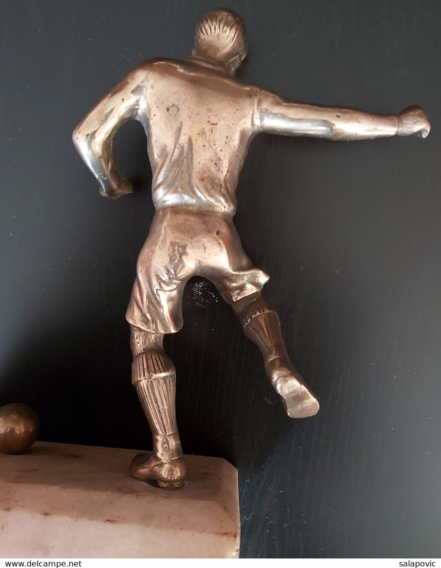 Statua, statue figurine football player