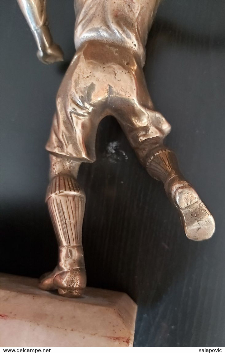 Statua, statue figurine football player