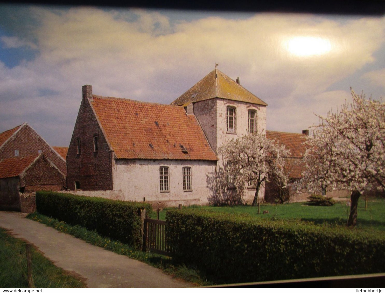 Stad Oudenaarde met fusiegemeenten - Bouwen door de eeuwen heen - Eine Ename Bevere Leugegem Mater Melden Edelare ...