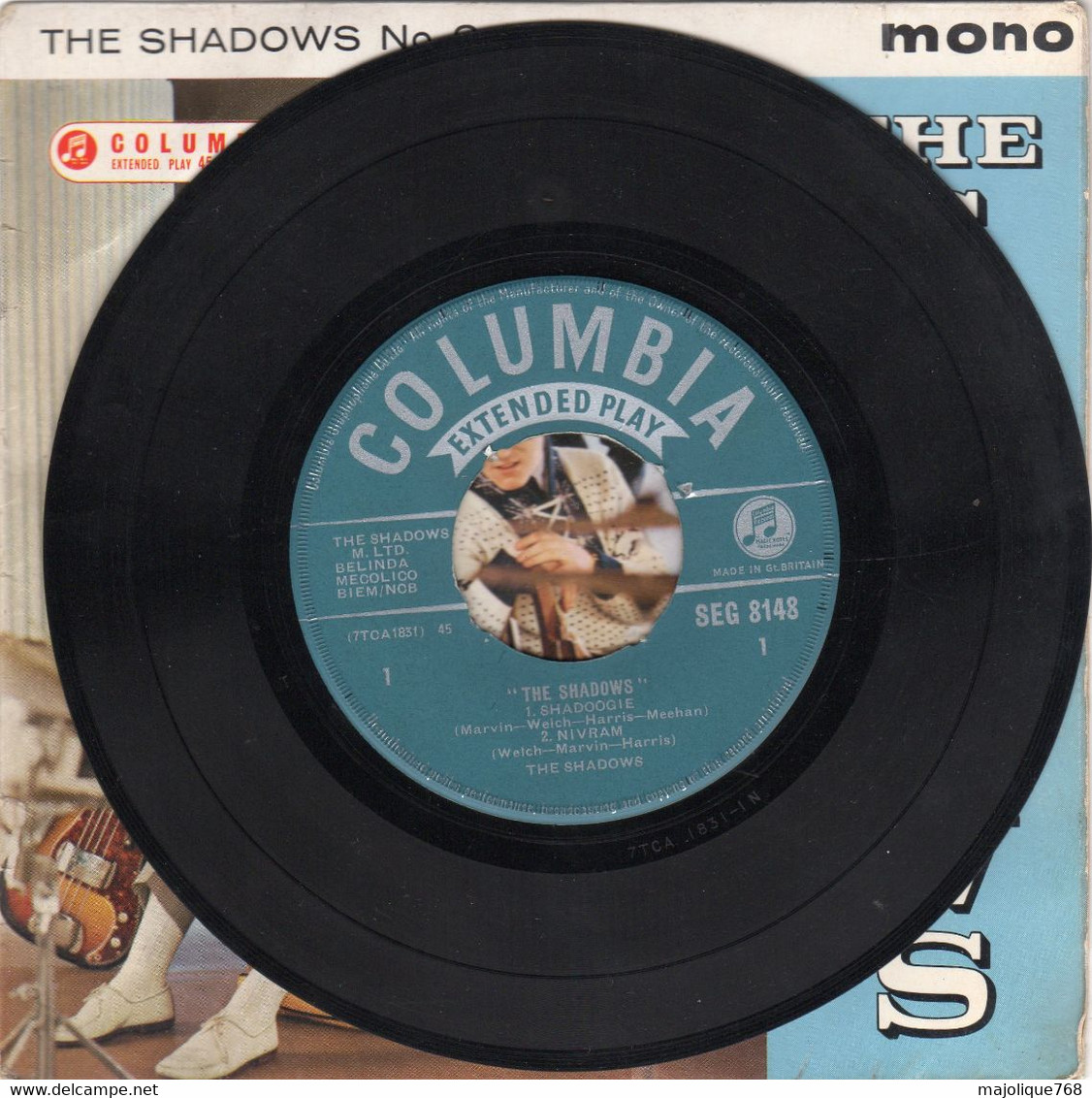 Disque The Shadows N°2 - Shadows Boogie - Columbia SEG8148 U K 1961 - Instrumental