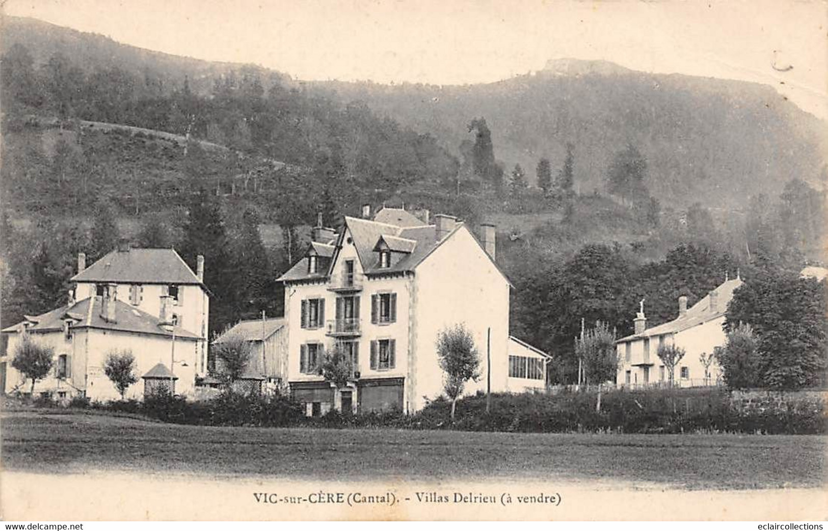 Vic Sur Cère        15         Villas Delrieu       (Voir Scan) - Andere & Zonder Classificatie