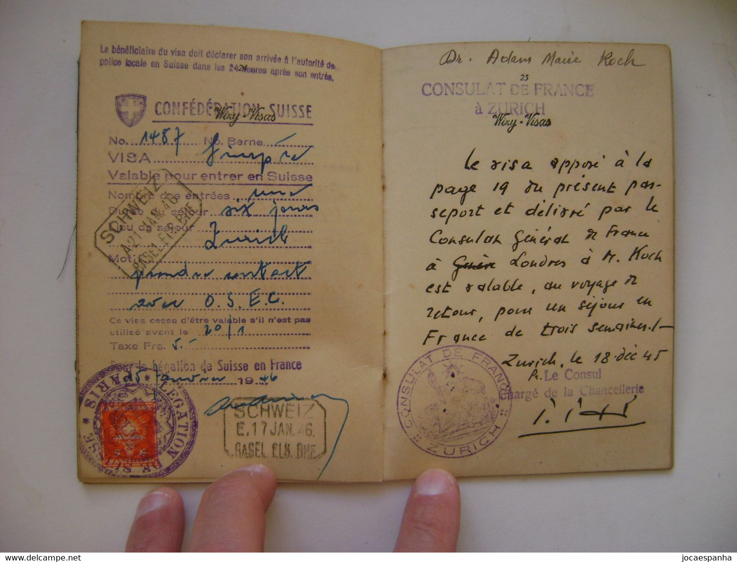 POLONIA / POLSKA - PASSPORT ISSUED BY THE CONSULATE IN LONDON IN 1945 IN THE STATE