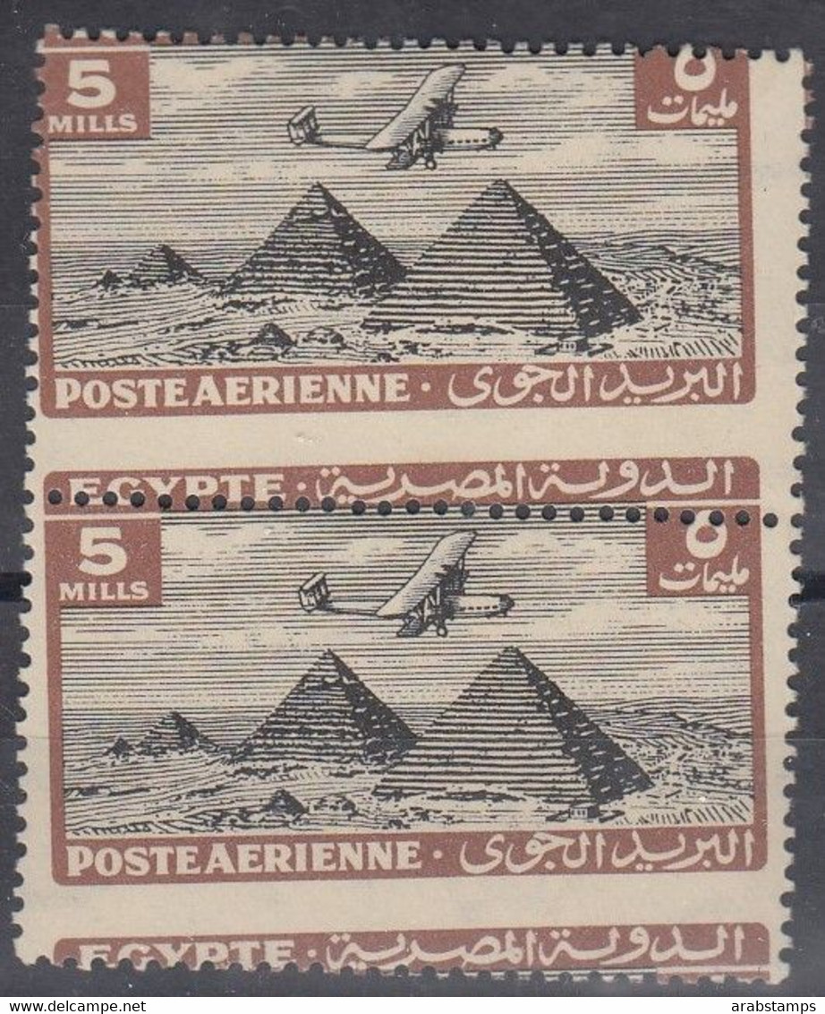 1933 Egypt Airplane Over Giza Pyramids Pair Values 5 Mills Royal Perforations MNH - Ongebruikt