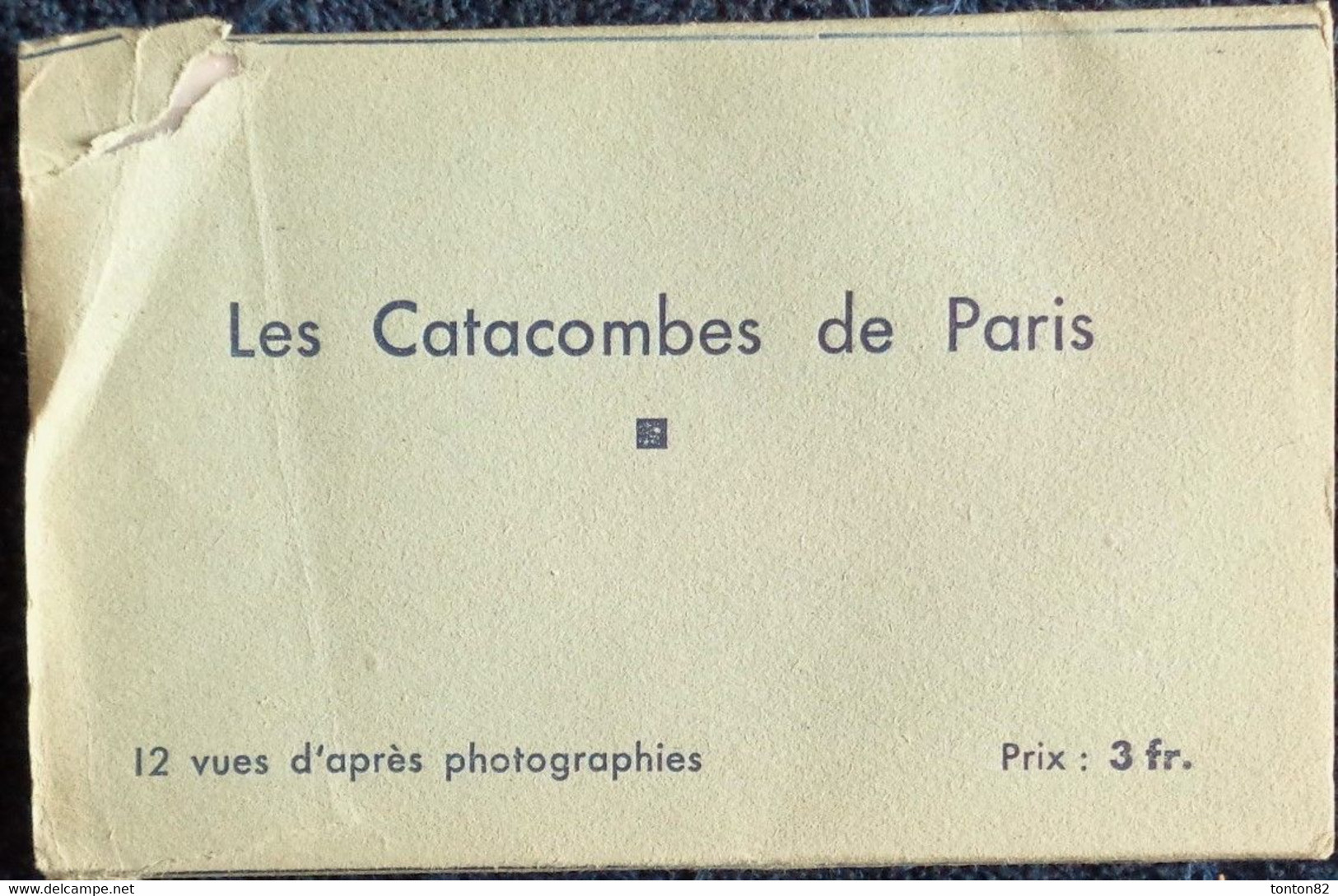 Les Catacombes De Paris - 12 Vues . - Autres & Non Classés