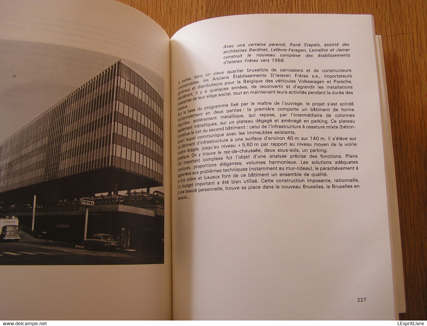 CONTRIBUTION A UNE ANTHOLOGIE DE L' ESPACE BATI BRUXELLOIS Régionalisme Architecture Léopold Urbanisme Horta Art Nouveau