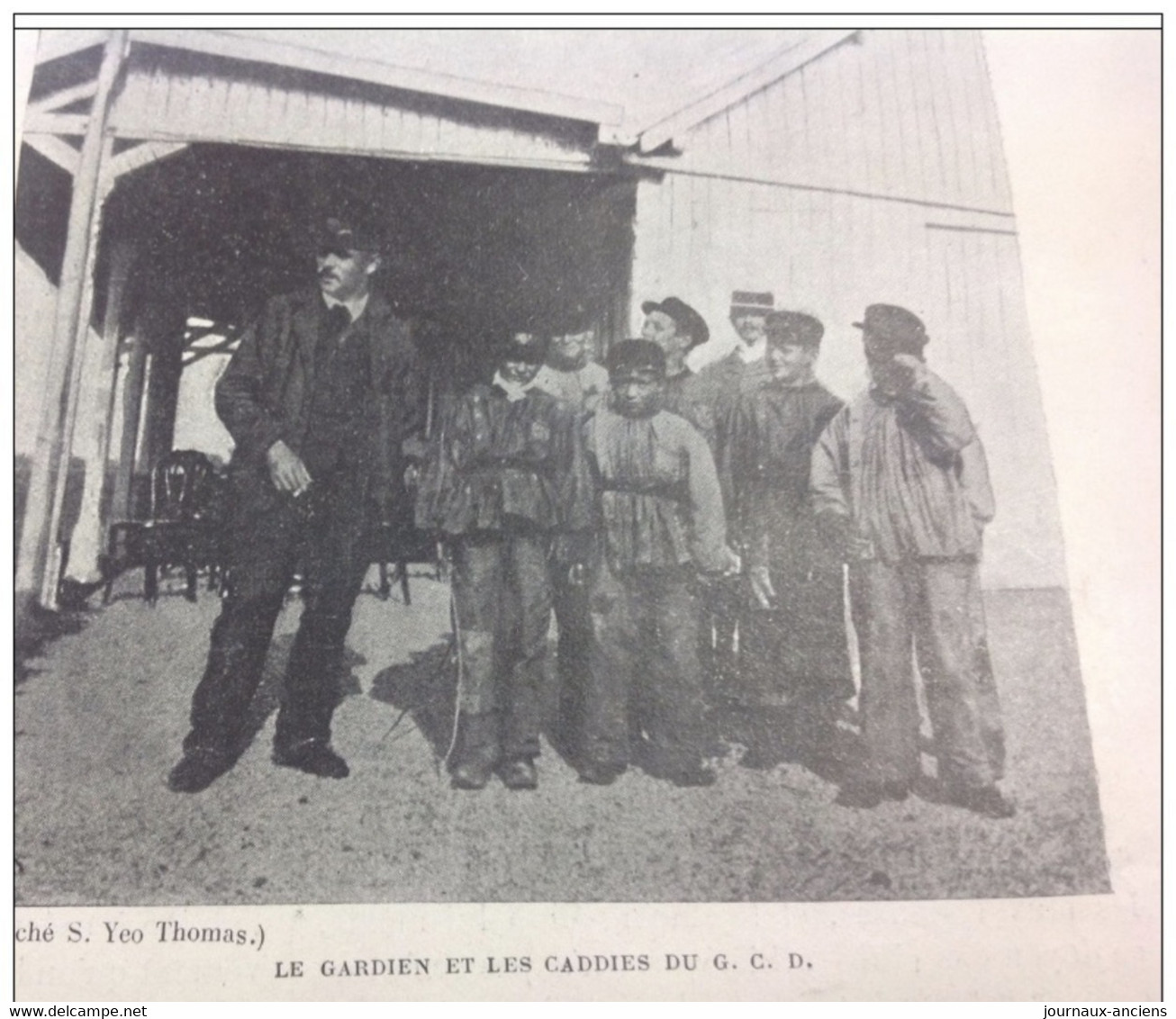 1898 LE GOLF CLUB DE DIEPPE - LE CLUB=HOUSE ET LE BAR - LE GARDIEN ET LES CADDIES - 1900 - 1949