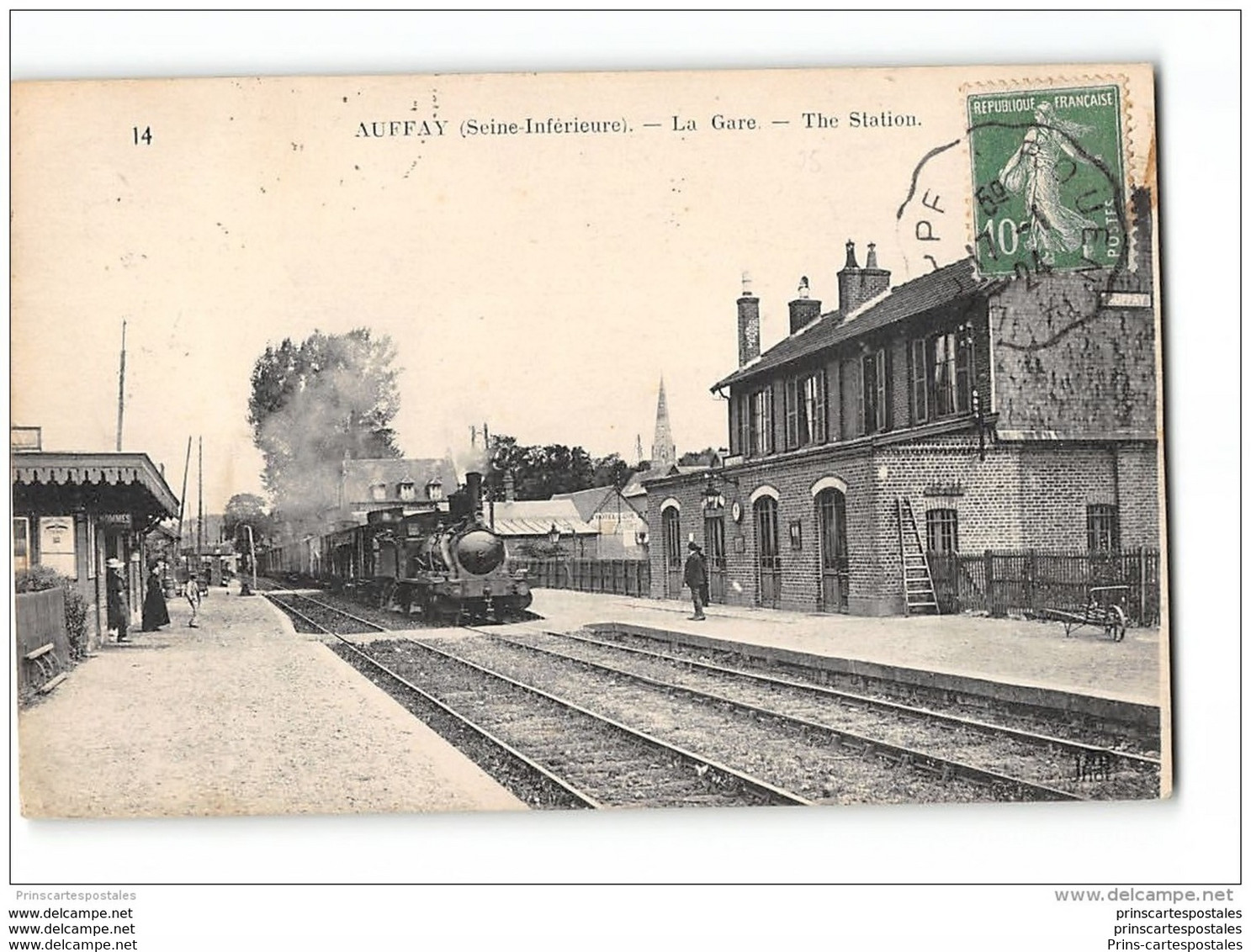 CPA 76 Auffay La Gare Et Le Train - Auffay