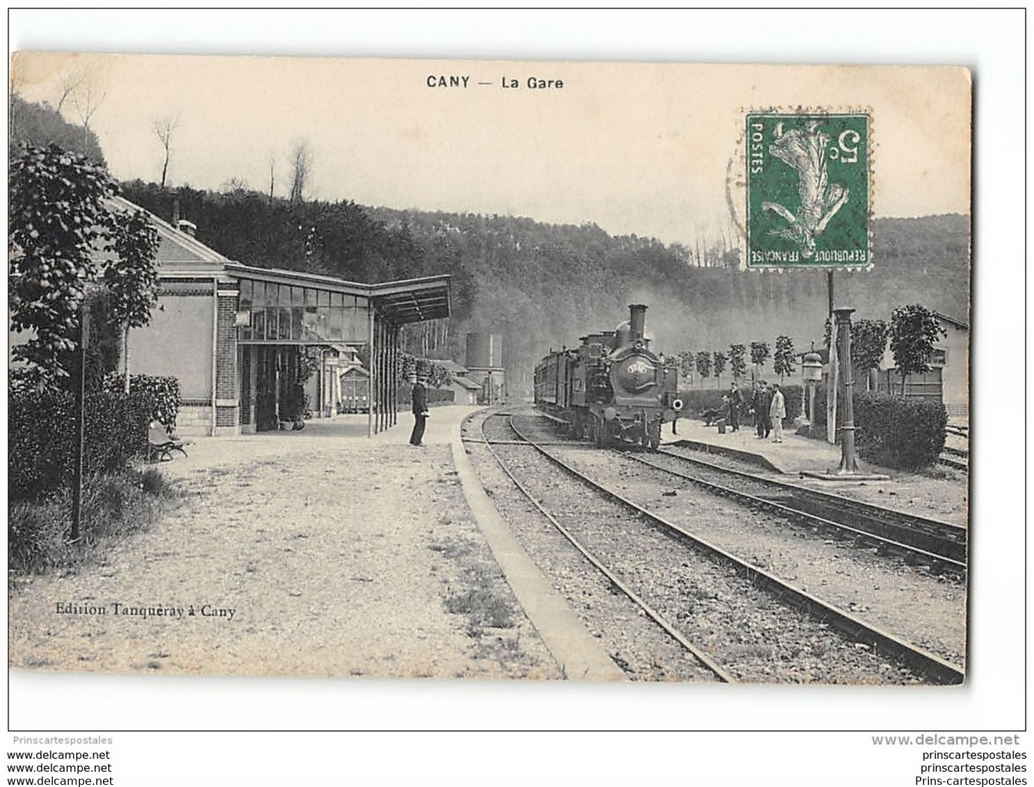 CPA 76 Cany La Gare Et Le Train - Cany Barville