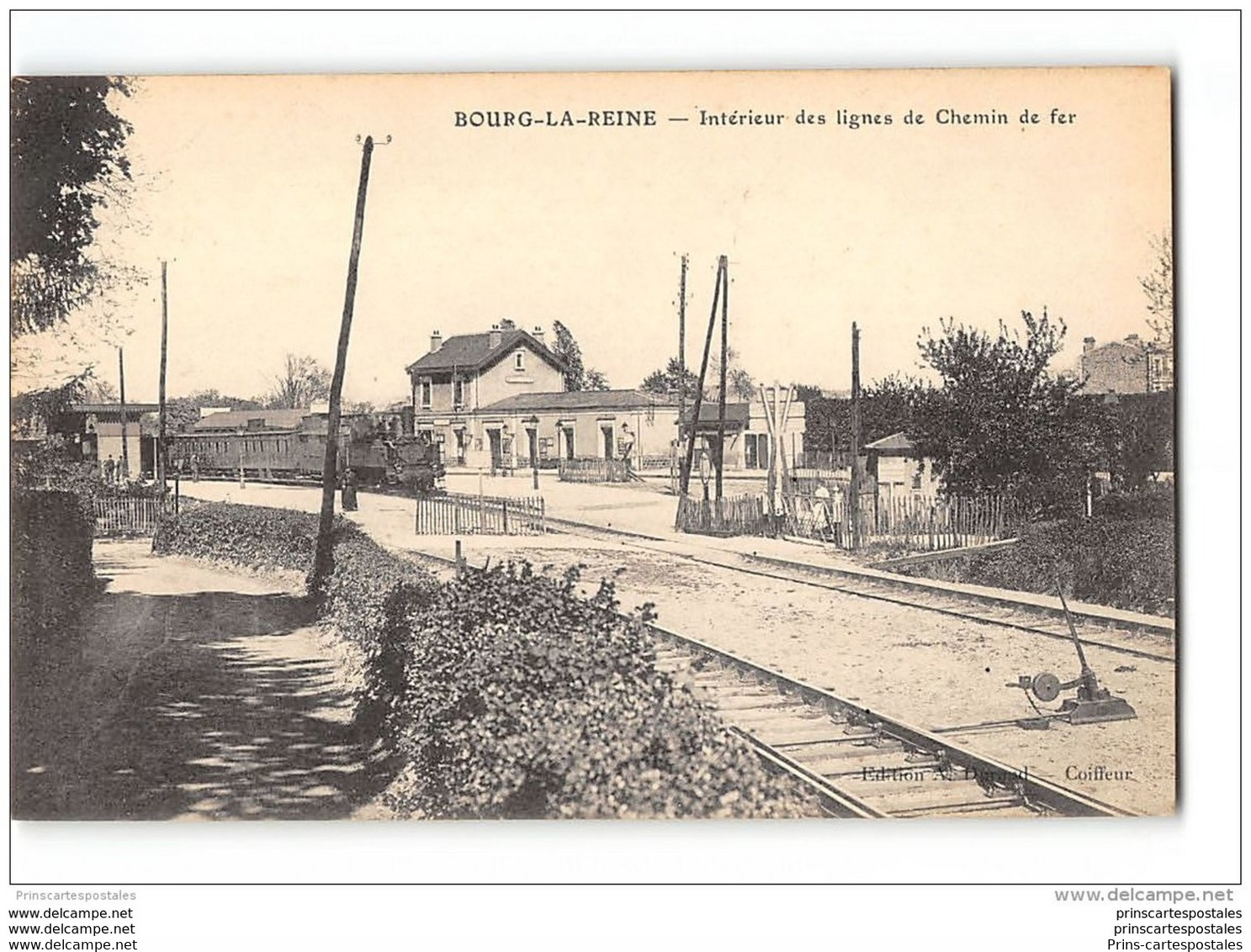 CPA 92 Bourg La Reine La Gare Et Le Train - Bourg La Reine