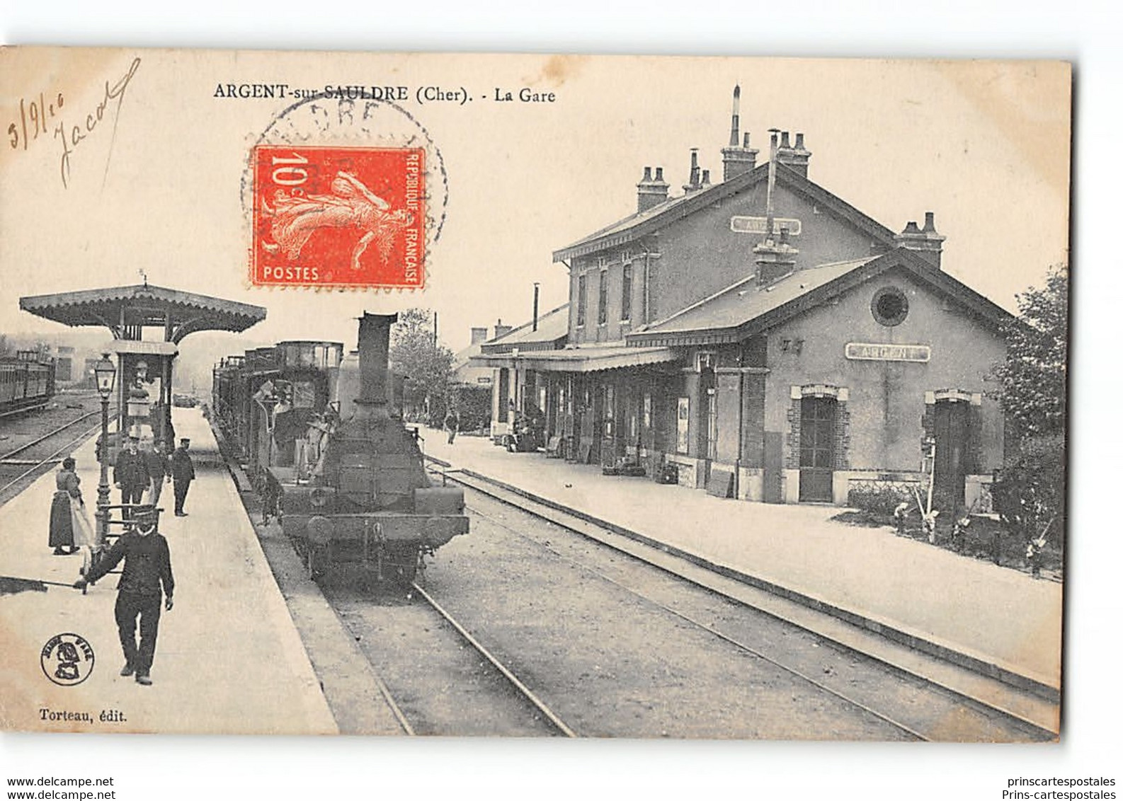 CPA 18 Argent Sur Sauldre La Gare Et Le Train - Argent-sur-Sauldre