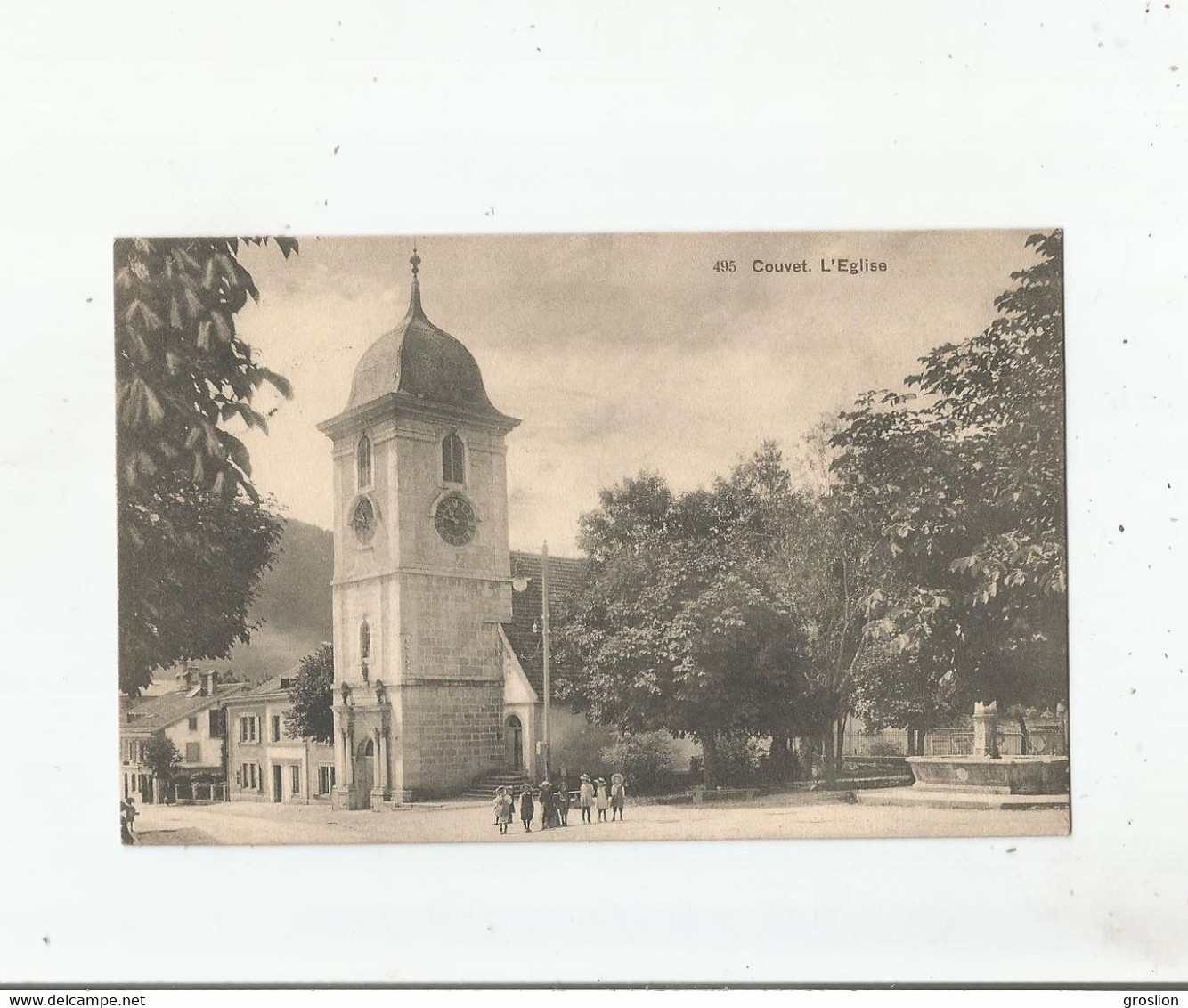 COUVET 495 L'EGLISE (PETITE ANIMATION)  1913 - Couvet