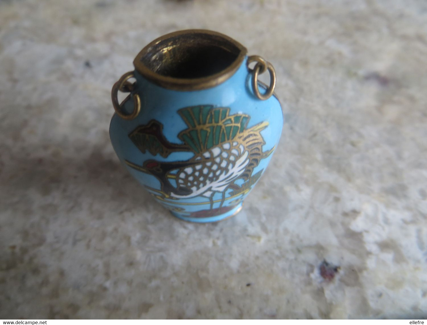 Petit Vase Asiatique Cloisonné Décor Oiseau Ibis Similaire Recto Verso Pouvant Se Porter En Bijou Pendentif (2 Anneaux) - Arte Orientale