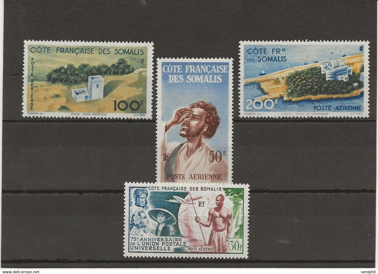 COTE DES SOMALIS - POSTE AERIENNE N°20 A 23 NEUF CHARNIERE - COTE : 41 € -ANNEE 1947-49 - Neufs