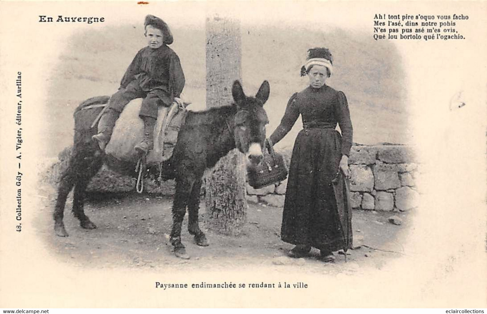 Non Localisé. Auvergne. Cantal.     15    Paysanne  Endimanchée Se Rendant A La Ville  Attelage âne         (Voir Scan) - Otros & Sin Clasificación