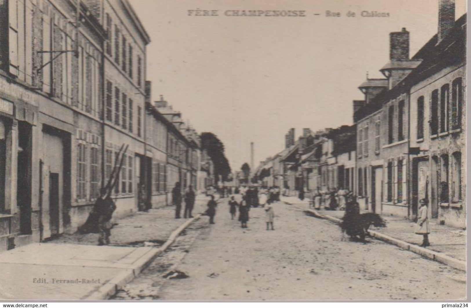 FERE - CHAMPENOISE -RUE  DE CHALONS - Fère-Champenoise