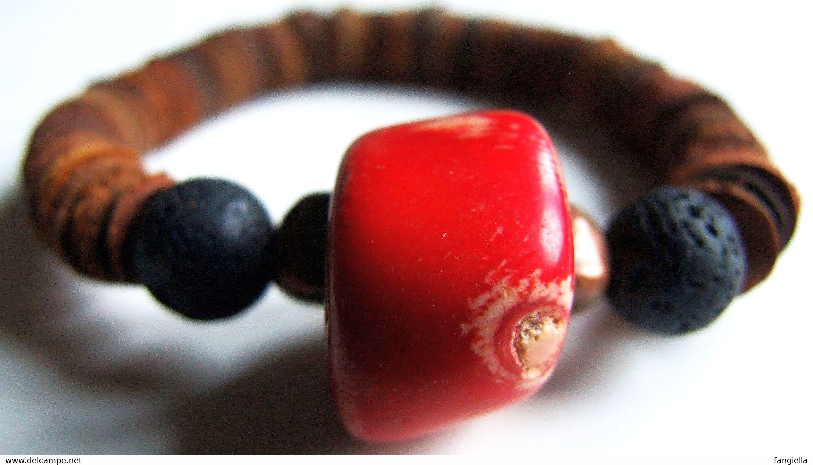 Bracelet homme, bracelet pierre, corail rouge, lave, cuir, bijou original, bijou naturel, bracelet ethnique, rustique,