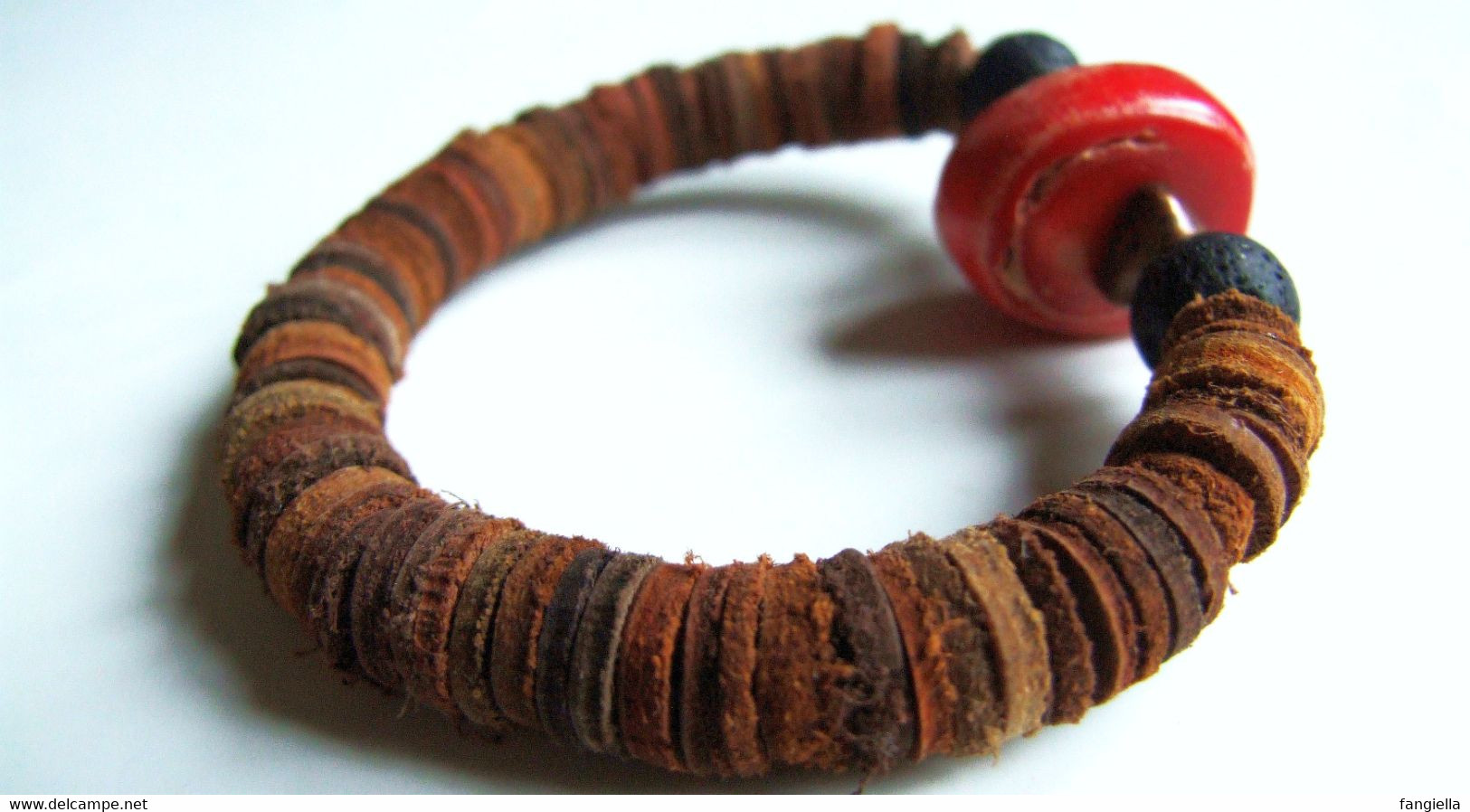 Bracelet homme, bracelet pierre, corail rouge, lave, cuir, bijou original, bijou naturel, bracelet ethnique, rustique,