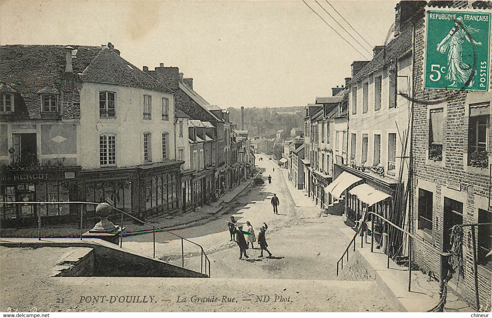 PONT D'OUILLY LA GRANDE RUE - Pont D'Ouilly