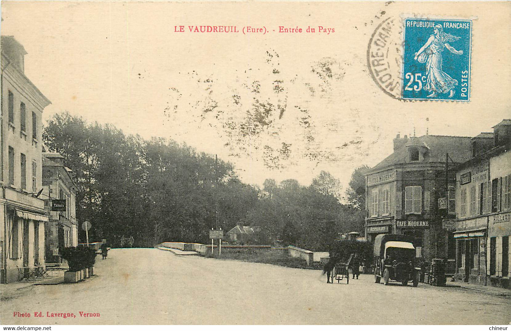 LE VAUDREUIL ENTREE DU PAYS LE CAFE MODERNE - Le Vaudreuil