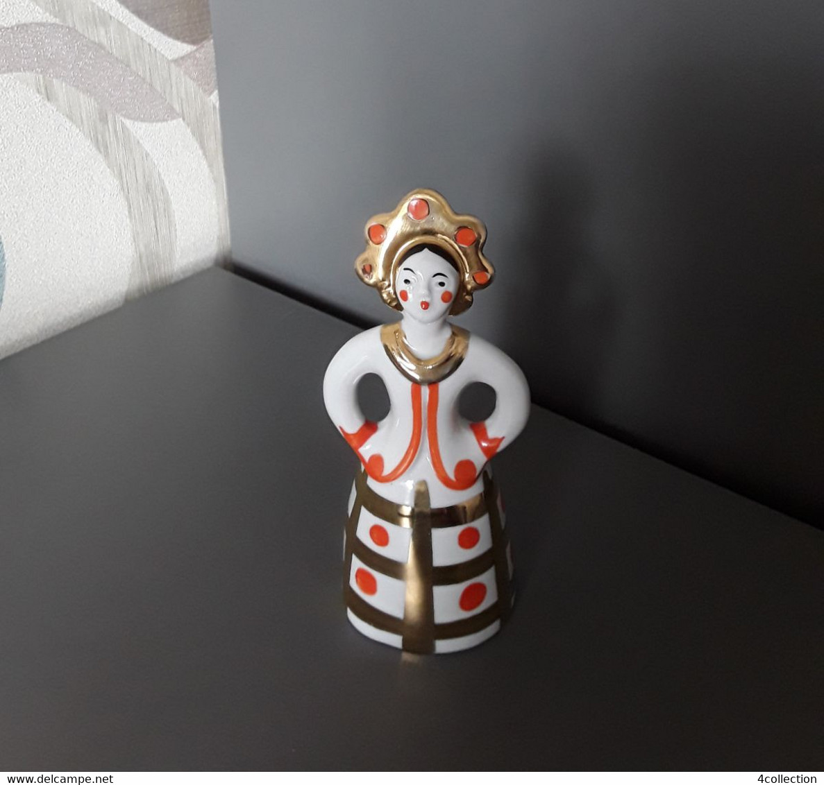 Old USSR Soviet Porcelain DULEVO Hallmark Girl In Folk Costume Figurine Matryoshka Bride - Sonstige & Ohne Zuordnung