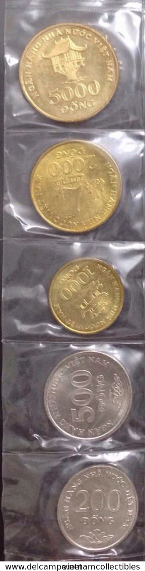 Set Of 05 Vietnam Viet Nam UNC Coin 2003 : 200, 500, 1000, 2000 & 5000 Dong Coins / 2 Photo - Vietnam