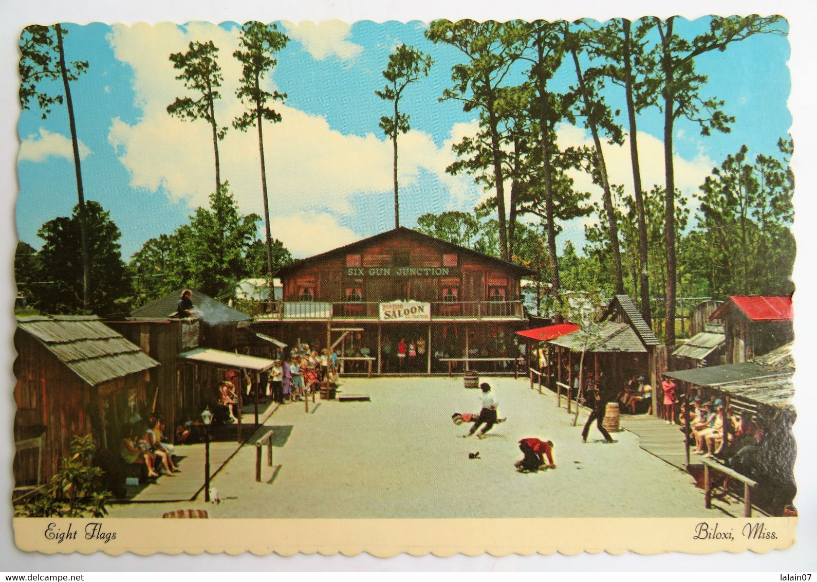 Carte Postale : MISSISSIPI : BILOXI : Eight Flags, "Six Gun Junction" - Other & Unclassified